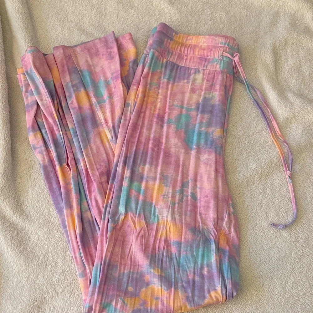 LoveShackFancy Tie-Dye Lounge Set - Picture 5 of 5